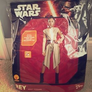 Star Wars Rey Halloween costume NWOT